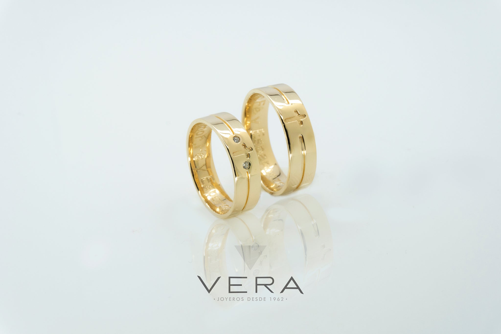 Argollas de Matrimonio Cruz Vera Joyeros